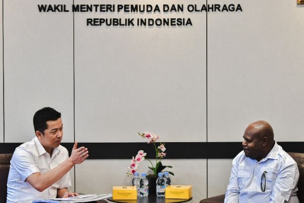 Wamenpora Dukung Pembangunan GOR di Papua Tengah