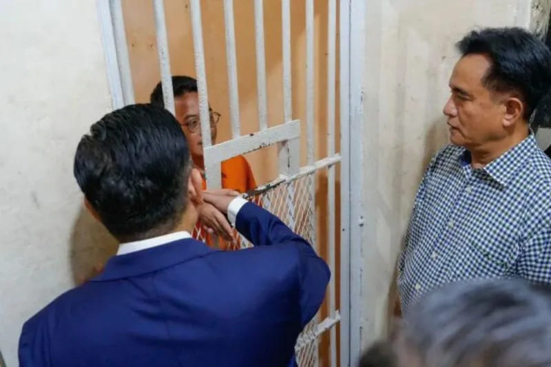 Yusril Tegaskan Pemerintah Tak Akan Intervensi Kasus Delpedro Marhaen